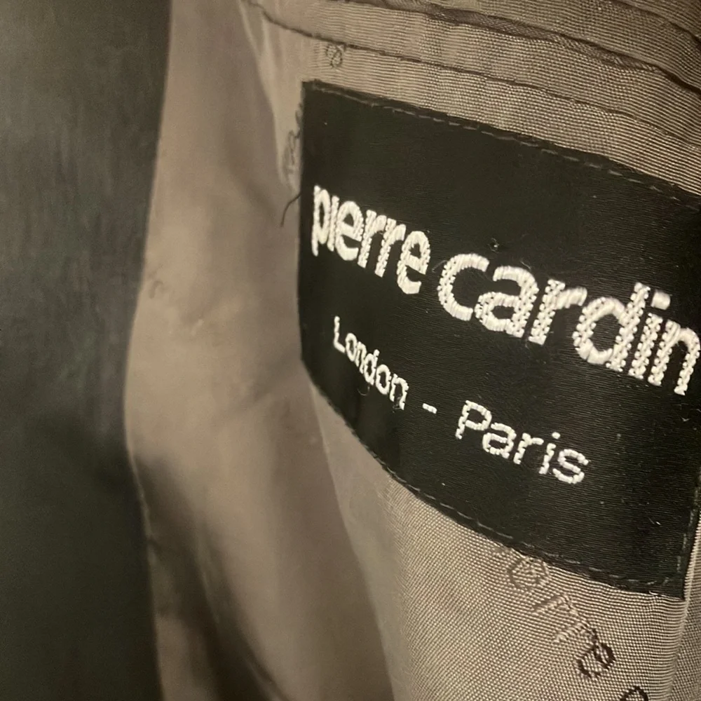 FINAL MARKDOWN Pierre Cardin sport jacket 44